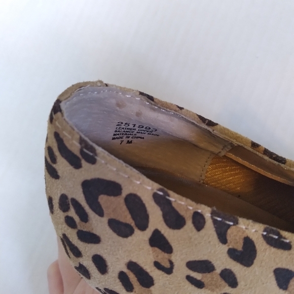 AJ Valenci Leopard Print Leather Heeled Ankle Booties Size 7 - Picture 8 of 10